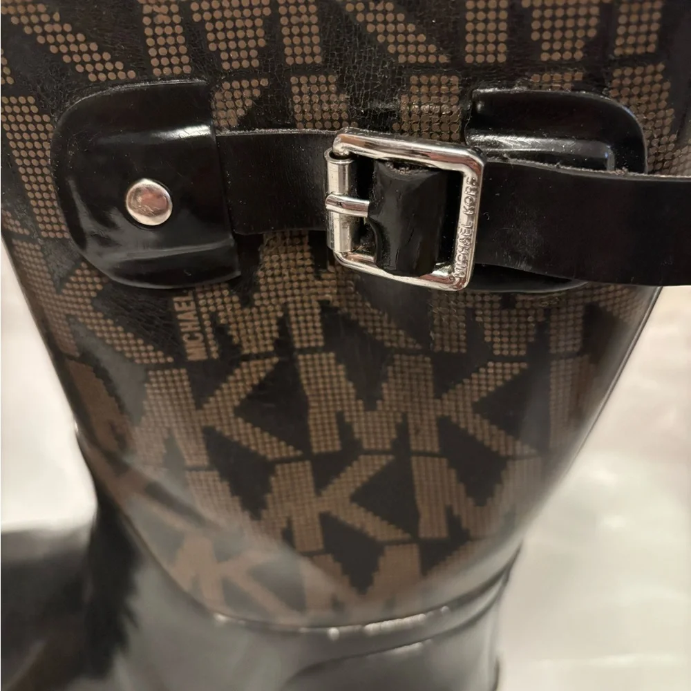 Michael Kors Black and Brown Monogram Boots 8.0